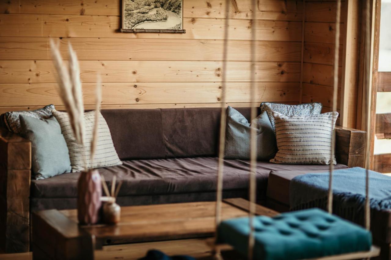Uvacki Raj Villa Radijevici Exteriör bild
