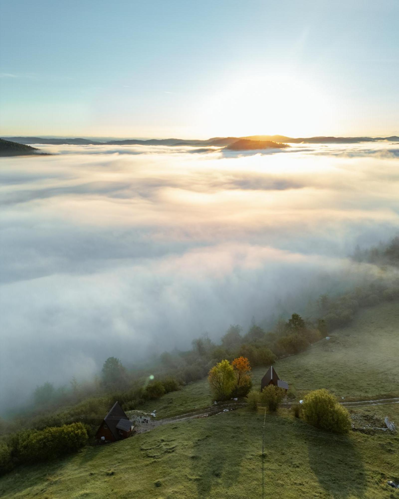 Uvacki Raj Villa Radijevici Exteriör bild